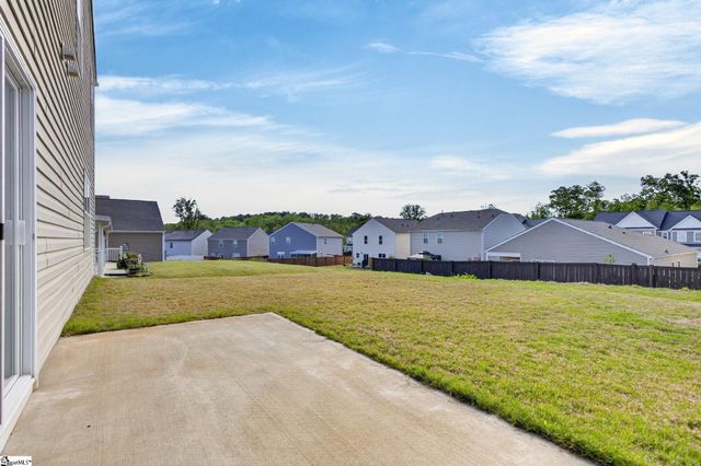 929 Greyford Lane, Woodruff, SC 29388