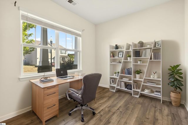 929 Greyford Lane, Woodruff, SC 29388