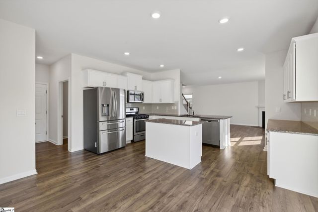 929 Greyford Lane, Woodruff, SC 29388