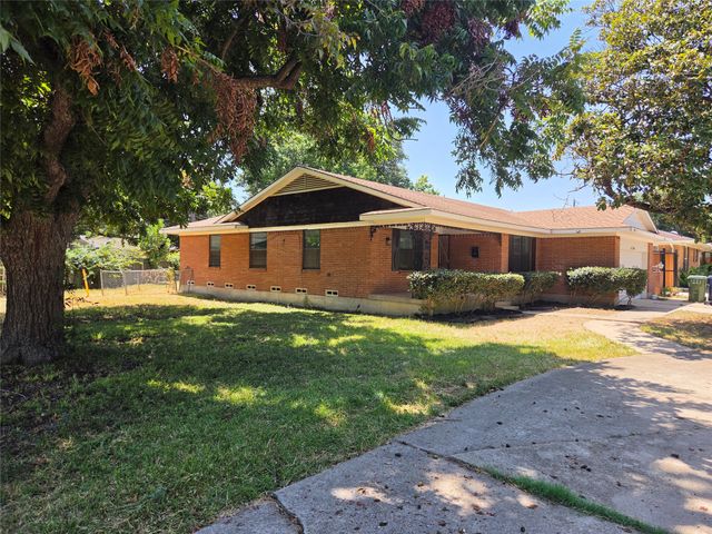 1314 Charleston Drive, Garland, TX 75041