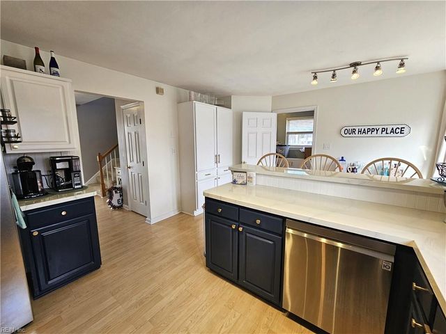 9628 Grove AVE, Norfolk, VA 23503