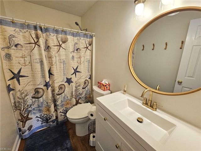 9628 Grove AVE, Norfolk, VA 23503