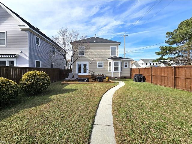 9628 Grove AVE, Norfolk, VA 23503