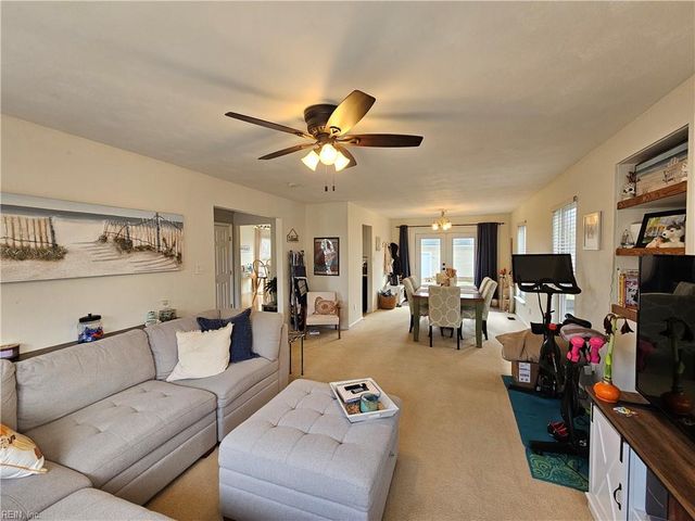 9628 Grove AVE, Norfolk, VA 23503