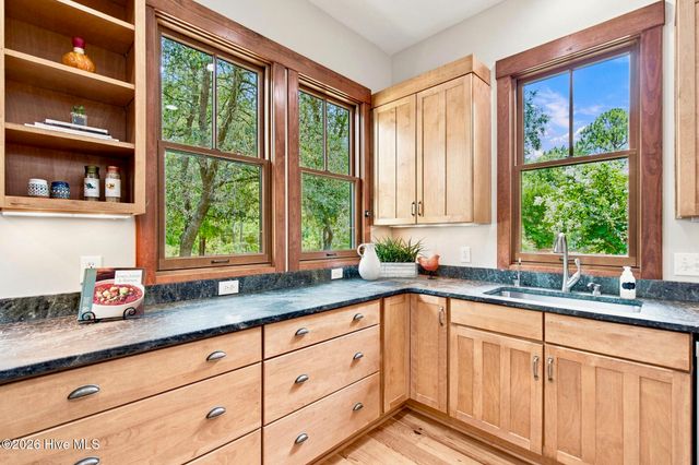 212 Elmhurst Road, Wilmington, NC 28411