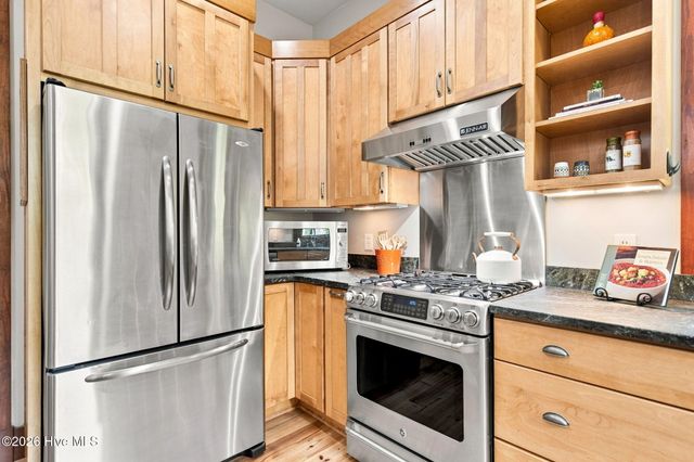 212 Elmhurst Road, Wilmington, NC 28411
