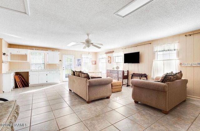 1007 Dautreuil Lane, St. Martinville, LA 70582