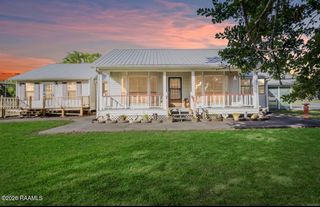 1007 Dautreuil Lane, St. Martinville, LA 70582