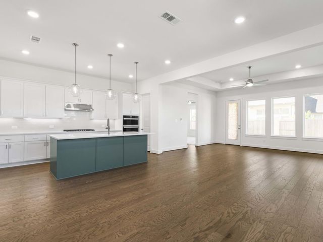 7326 New Pecan Drive, Fulshear, TX 77441