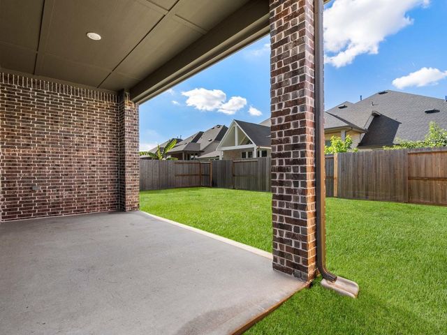 7326 New Pecan Drive, Fulshear, TX 77441