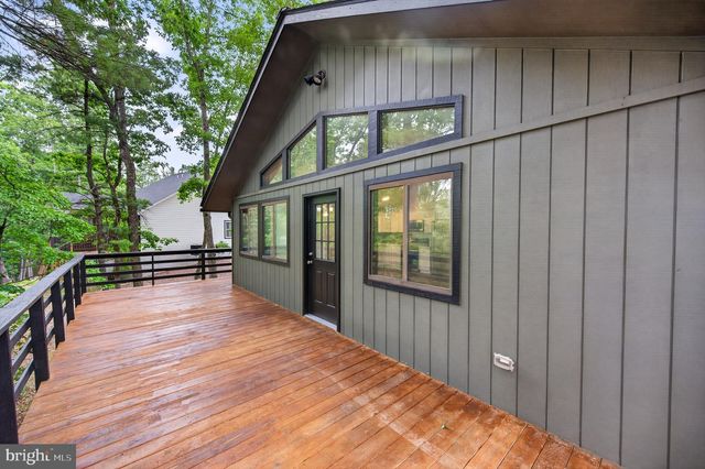 213 MORRIE DR, Basye, VA 22810