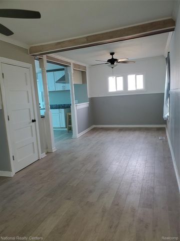 118 HENRY CLAY Avenue, Pontiac, MI 48341