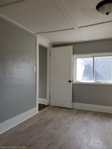 118 HENRY CLAY Avenue, Pontiac, MI 48341