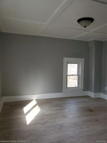 118 HENRY CLAY Avenue, Pontiac, MI 48341