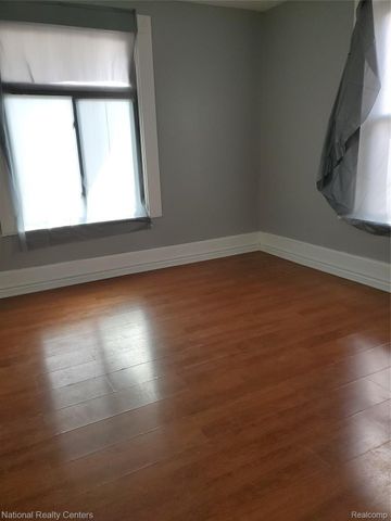 118 HENRY CLAY Avenue, Pontiac, MI 48341