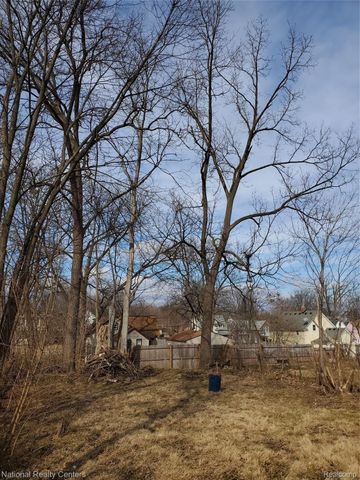 118 HENRY CLAY Avenue, Pontiac, MI 48341