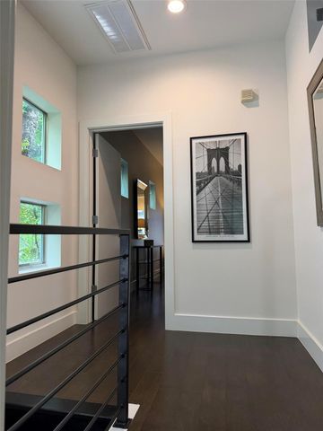 1205 Kinney Ave 1205G, Austin, TX 78704