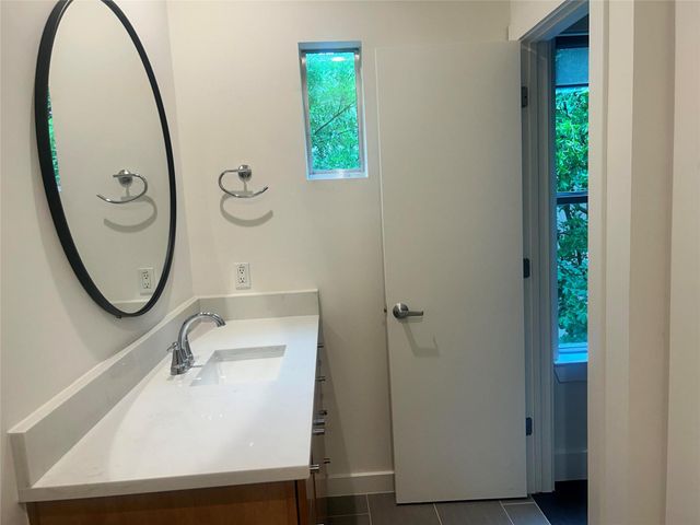 1205 Kinney Ave 1205G, Austin, TX 78704