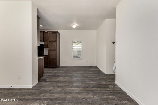 4400 W Missouri Avenue 205, Glendale, AZ 85301