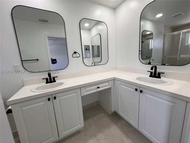 3102 Coral Ridge Dr 3102, Coral Springs, FL 33065