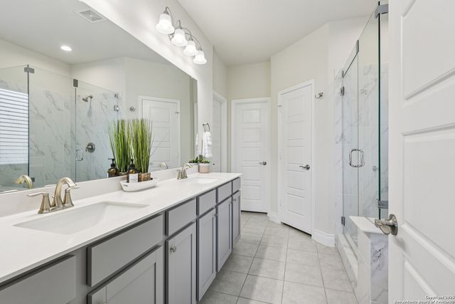 706 Jett Stream, San Antonio, TX 78260