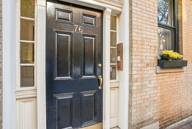 76 W Cedar St 5F, Boston, MA 02114
