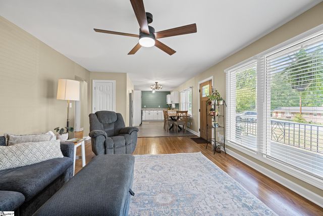 23 Blue Mountain Drive, Greenville, SC 29617
