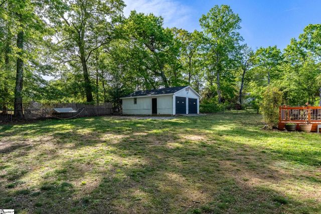 23 Blue Mountain Drive, Greenville, SC 29617