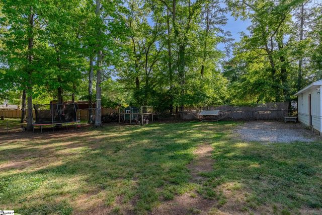 23 Blue Mountain Drive, Greenville, SC 29617