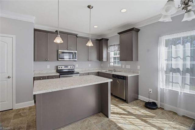 15 Harvest Oak Court, Greensboro, NC 27406