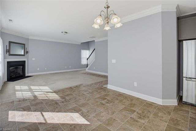 15 Harvest Oak Court, Greensboro, NC 27406