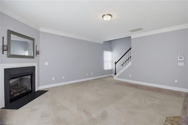 15 Harvest Oak Court, Greensboro, NC 27406
