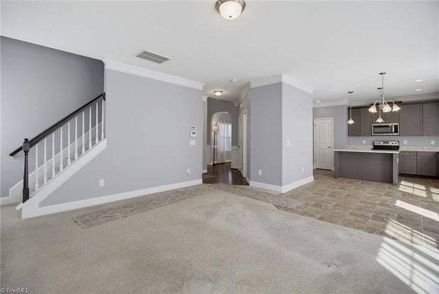 15 Harvest Oak Court, Greensboro, NC 27406
