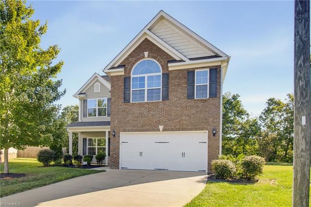 15 Harvest Oak Court, Greensboro, NC 27406