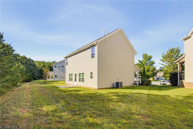 15 Harvest Oak Court, Greensboro, NC 27406