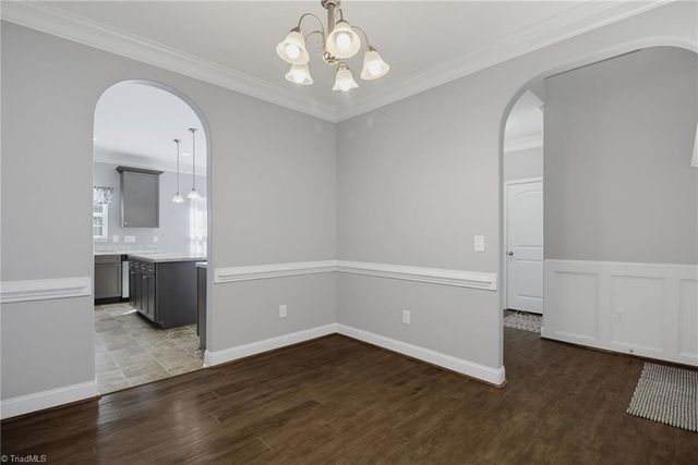 15 Harvest Oak Court, Greensboro, NC 27406
