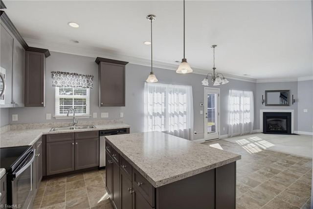 15 Harvest Oak Court, Greensboro, NC 27406