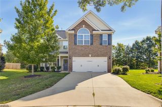 15 Harvest Oak Court, Greensboro, NC 27406