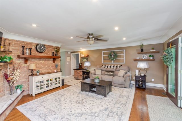 2400 Rawnsdale Road, Kettering, OH 45440