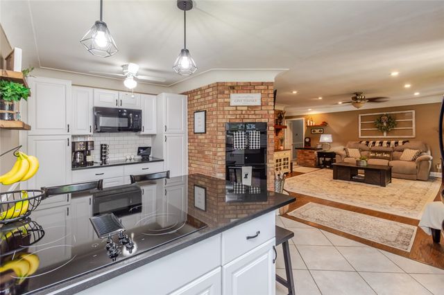 2400 Rawnsdale Road, Kettering, OH 45440