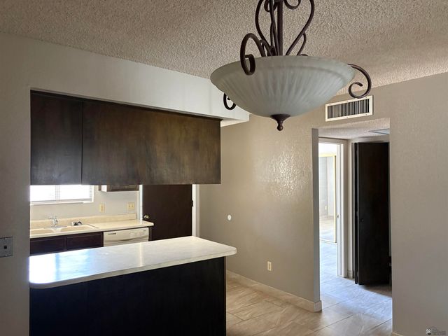 2155 S 14 Ave, Yuma, AZ 85364