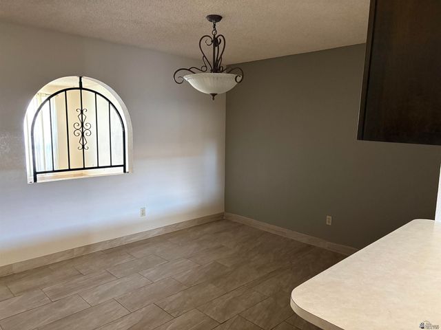 2155 S 14 Ave, Yuma, AZ 85364