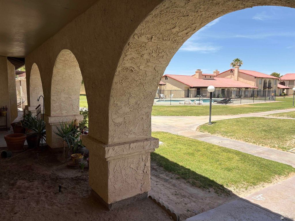 2155 S 14 Ave, Yuma, AZ 85364