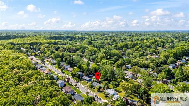 15 Kings Road, East Brunswick, NJ 08816