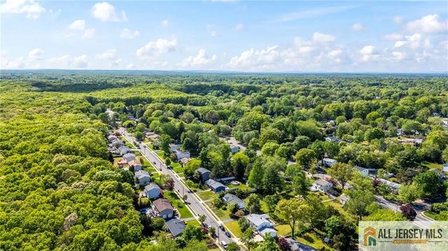 15 Kings Road, East Brunswick, NJ 08816