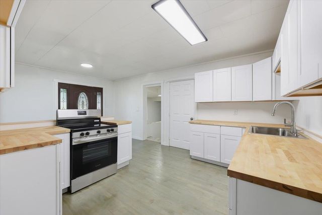 204 E Campbell St, Medical Lake, WA 99022