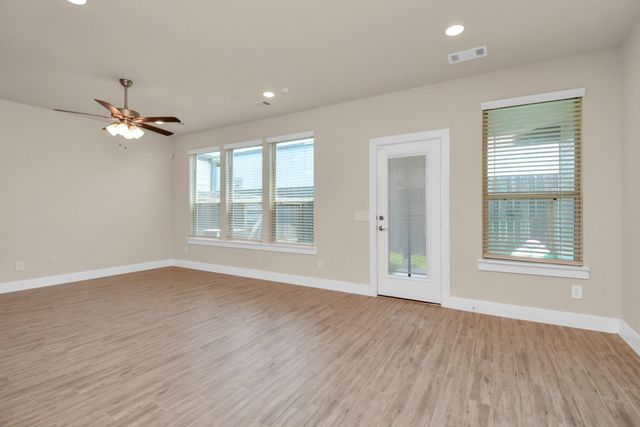 1722 Summerlyn Terrace Drive, Houston, TX 77080
