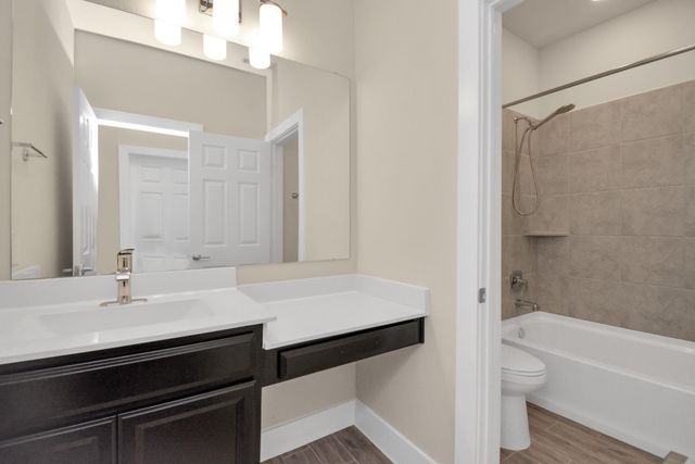 1722 Summerlyn Terrace Drive, Houston, TX 77080