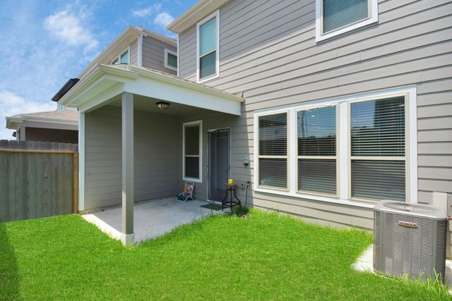 1722 Summerlyn Terrace Drive, Houston, TX 77080
