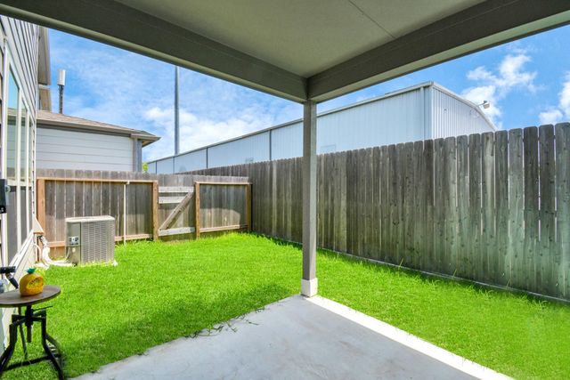 1722 Summerlyn Terrace Drive, Houston, TX 77080